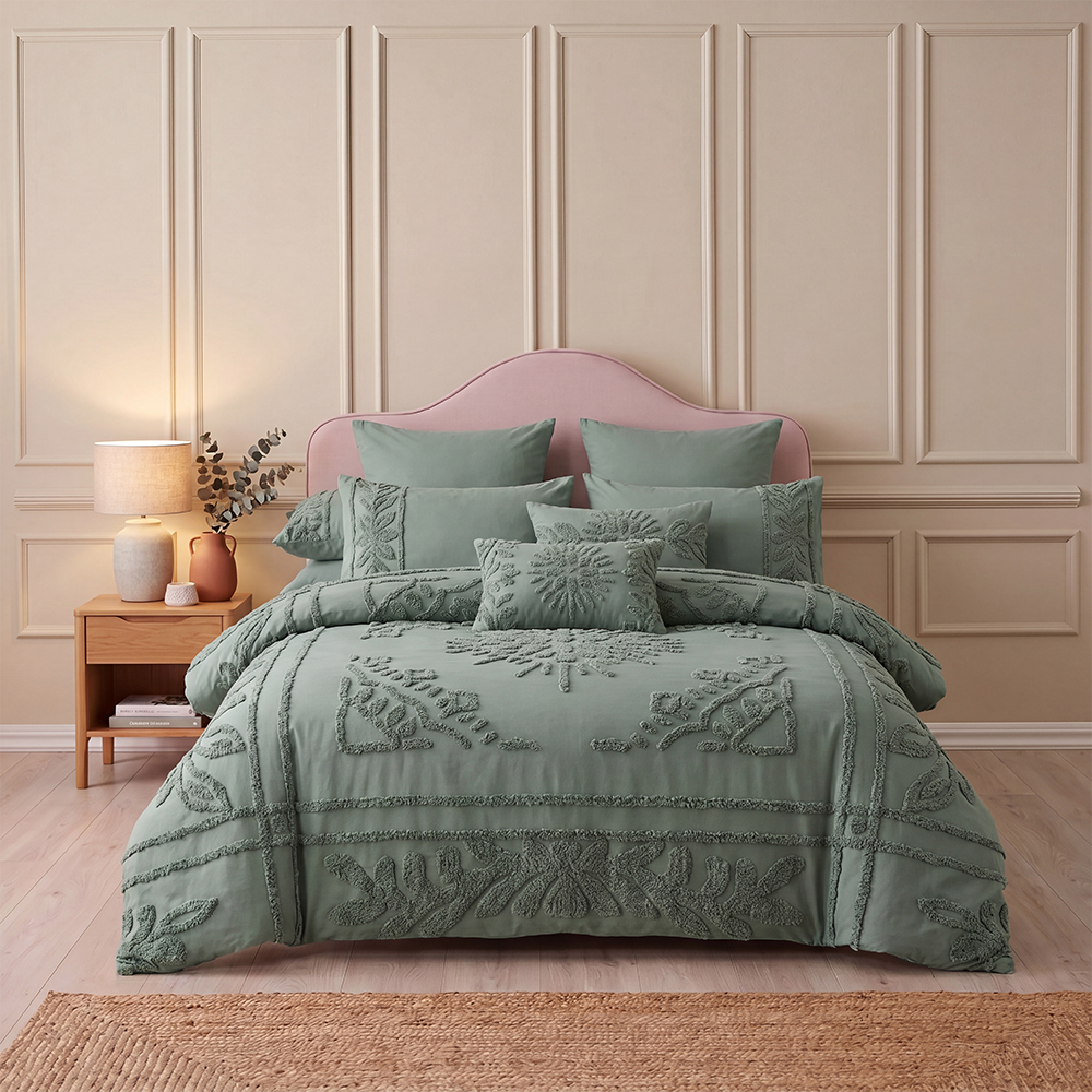 Full Panel Geometric Tufted Comforter Set